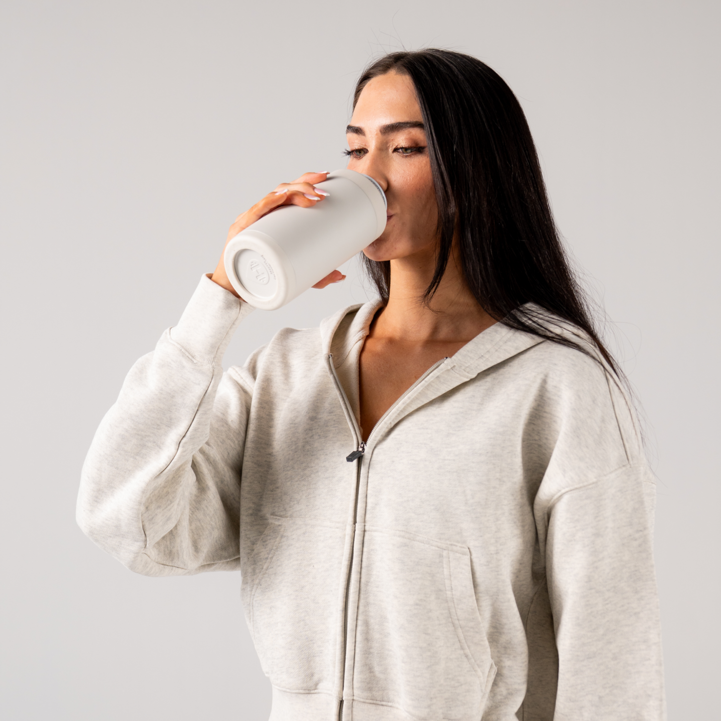 linen-c5 16ozCan-Linen-WPI-7.png